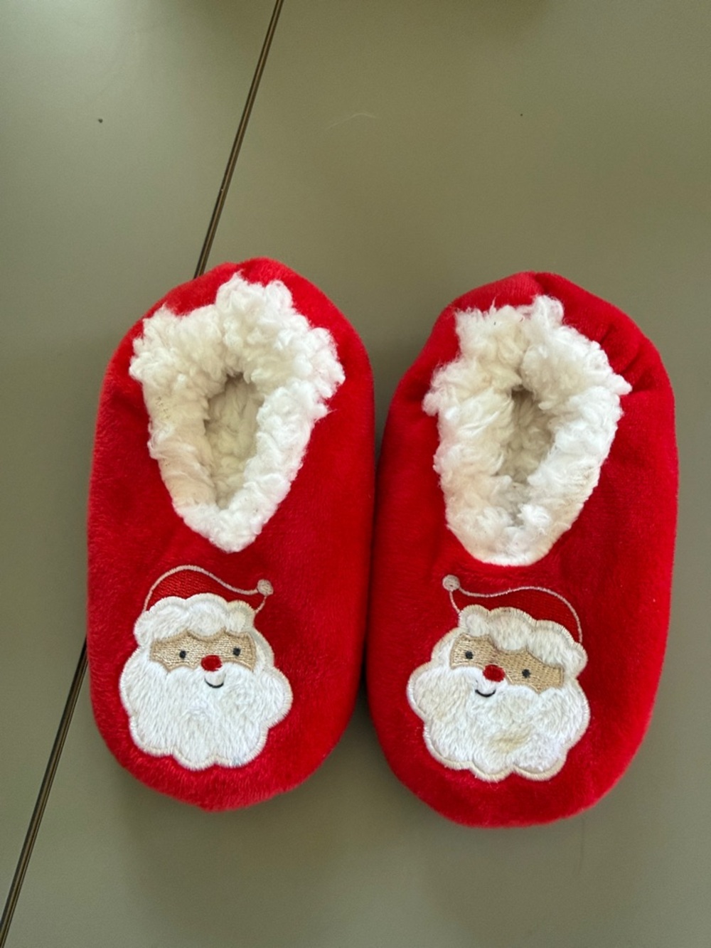 Red Santa Slipper Socks with Fuzzy White Lining
